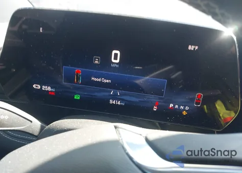 2024 Chevrolet Blazer Ev Eawd 2Lt z USA, uszkodzony, nr VIN 3GNKDBRJ4RS231002